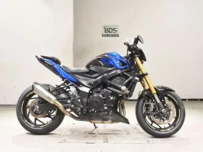 Suzuki GSX-S750