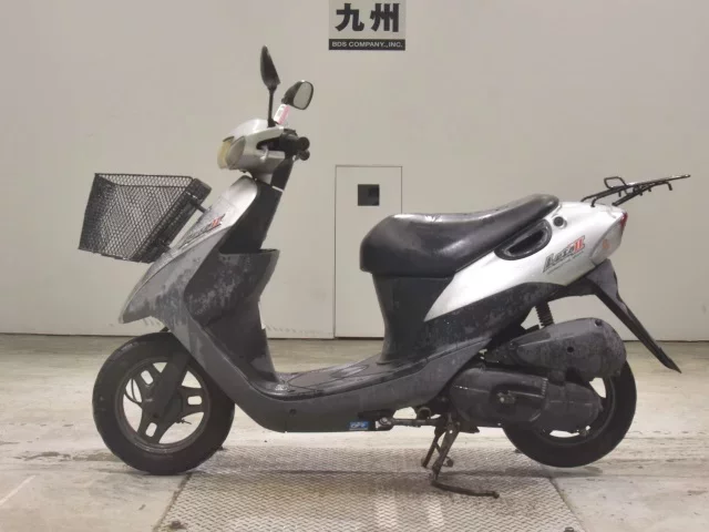 Suzuki LET S2