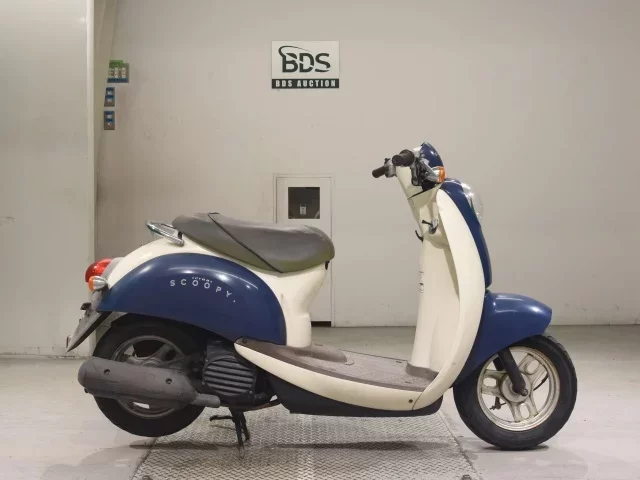 Honda CREA SCOOPY