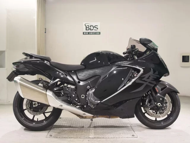 Suzuki HAYABUSA -3 лот № 7502 оценка 5  с аукциона в Японии