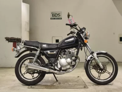 Suzuki GN125H