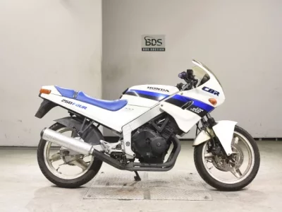 Honda CBR250F