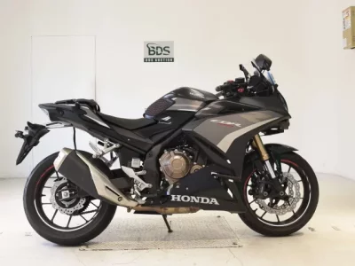 Honda CBR400R-2