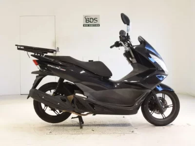 Honda PCX150-2 SHO LOUIS NOT EQUIPPED