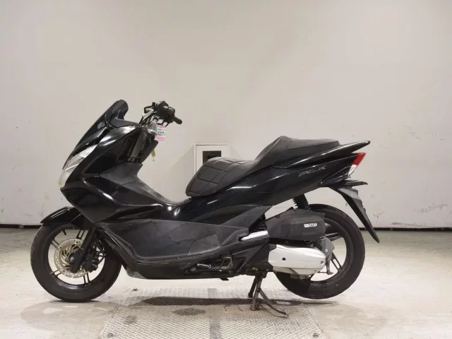 Honda PCX150 SHO LOUIS NOT EQUIPPED