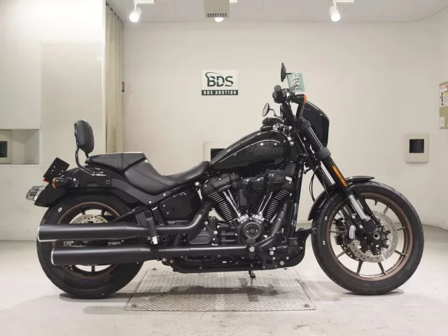 Harley-Davidson HARLEY FXLRS1920 лот № 5093 оценка 5  с аукциона в Японии