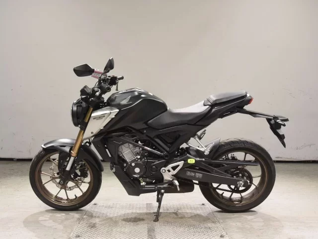 Honda CB125R-2