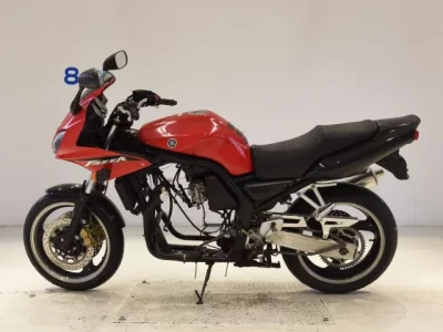 Yamaha FZ400