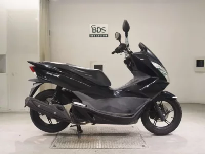 Honda PCX125-2