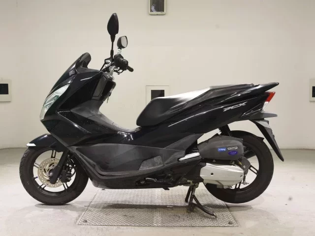 Honda PCX125-2