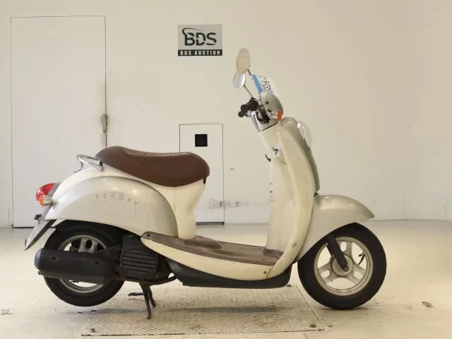 Honda CREA SCOOPY