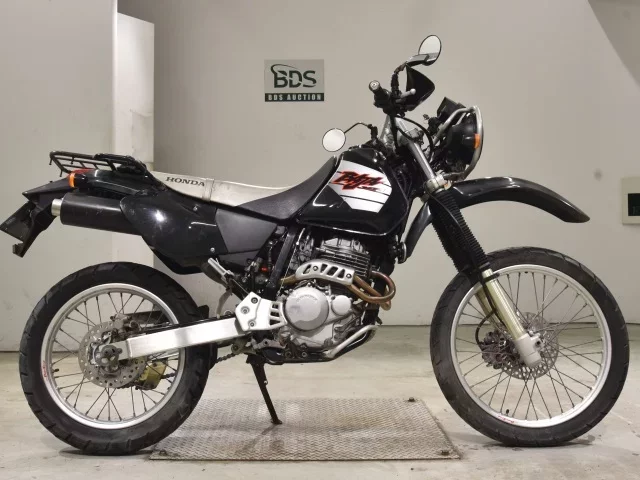 Honda XR BAJA лот № 2604 оценка 4  с аукциона в Японии