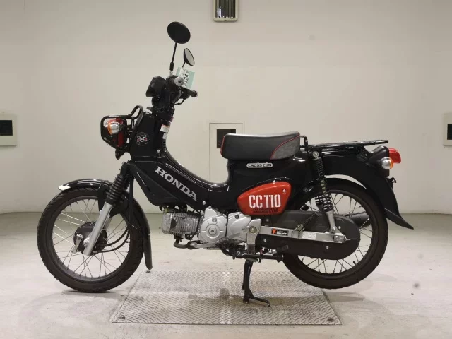 Honda CROSS CUB 110-2