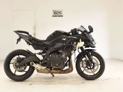Kawasaki ZX-25R