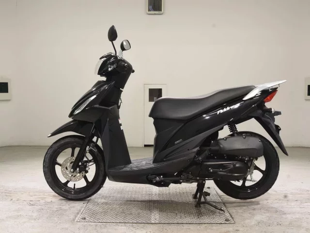 Suzuki ADDRESS110-2