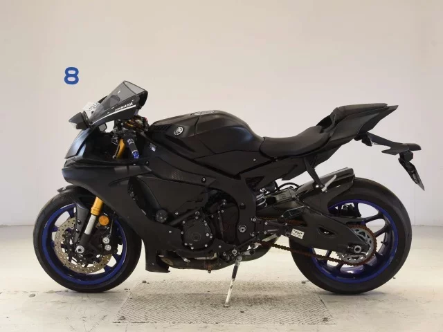 Yamaha YZF-R1