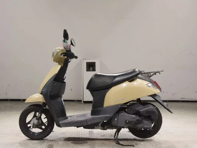Suzuki LET S