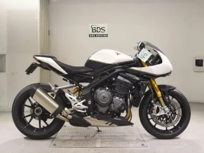 Triumph TRIUMPH SPEED TRIPLE RR  с аукциона в Японии