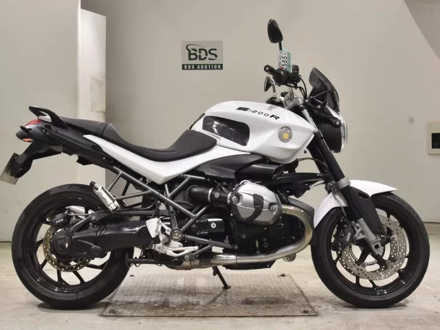 BMW  R1200R лот № 2585 оценка 5  с аукциона в Японии