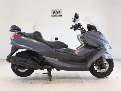 Yamaha MAJESTY 250-4