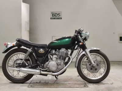 Yamaha SR400-2  с аукциона в Японии