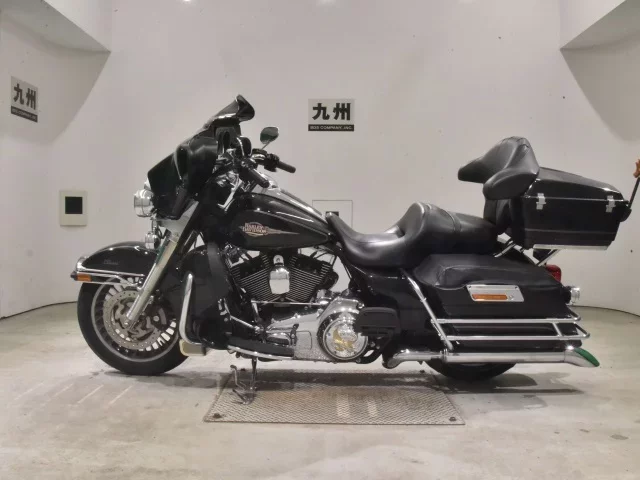 Harley-Davidson HARLEY FLHTC1580
