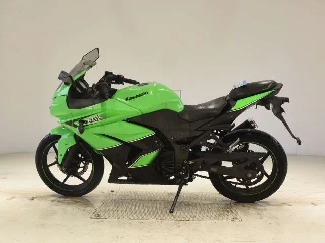 Kawasaki NINJA250R