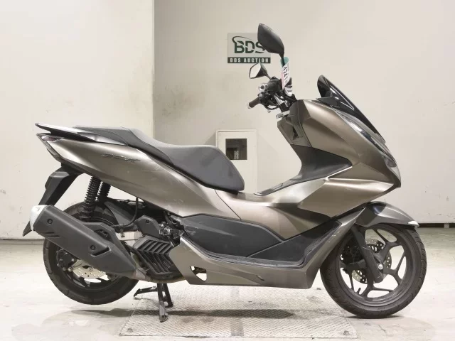 Honda PCX125-4