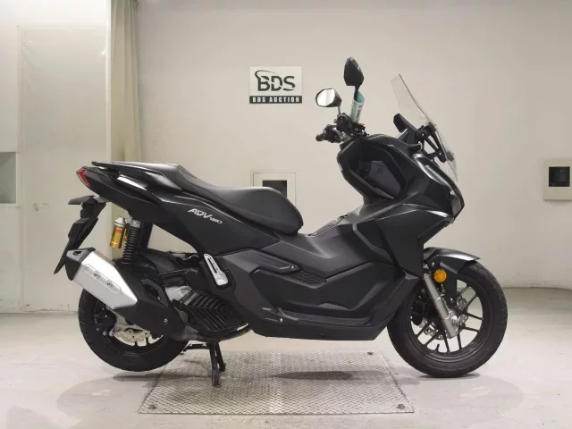 Honda ADV160