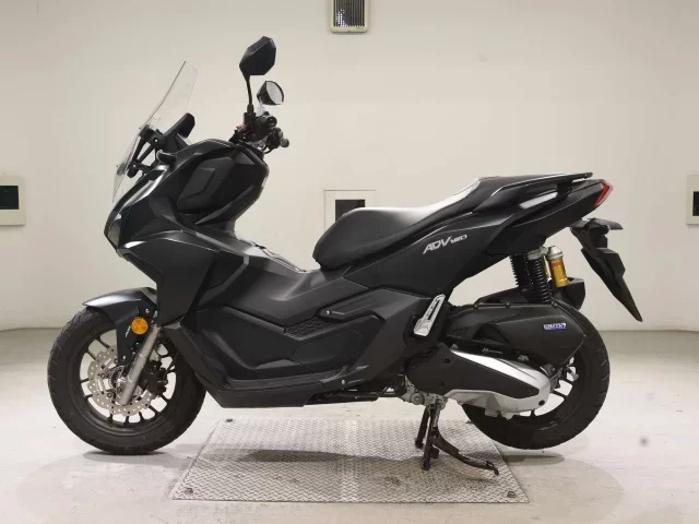 Honda ADV160