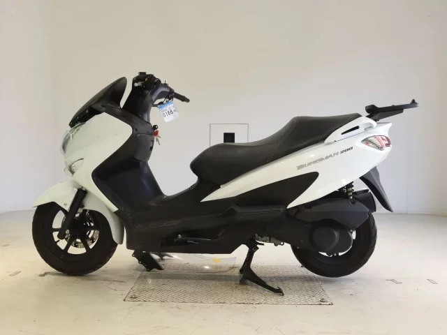 Suzuki BURGMAN200