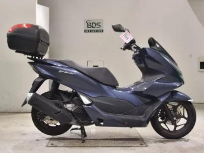 Honda PCX125-4