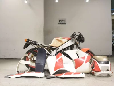 Yamaha TZR250 SHO LOUIS NOT EQUIPPED