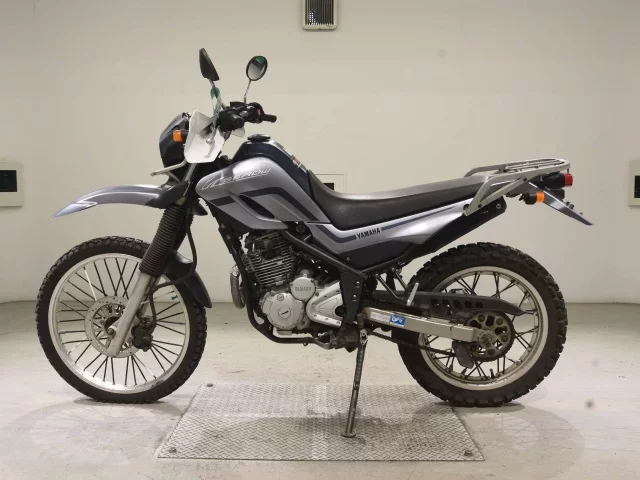Yamaha SEROW 250
