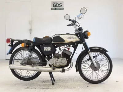 Kawasaki 90SS