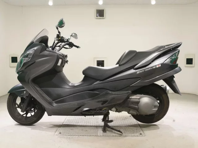 Suzuki SKYWAVE 250S-3
