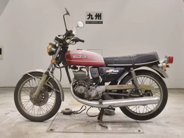 Suzuki GT125