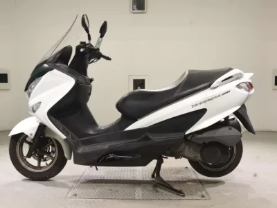 Suzuki BURGMAN200  с аукциона в Японии