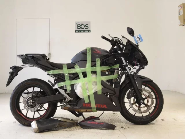 Honda CBR400R-2
