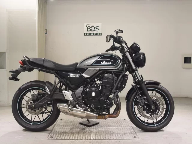 Kawasaki Z650RS лот № 7603 оценка 6  с аукциона в Японии