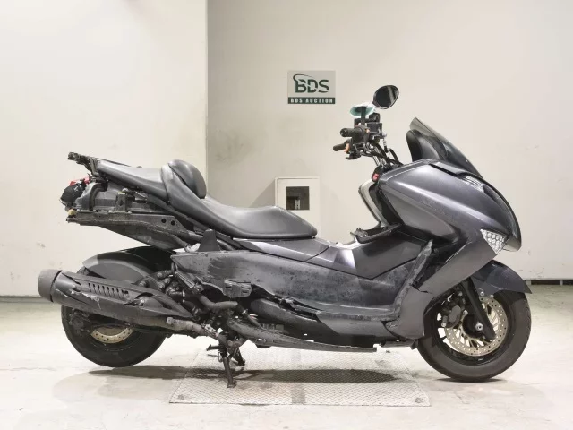 Yamaha MAJESTY 250-4