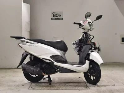 Honda LEAD125-2
