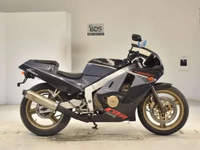 Honda CBR250R-2 SHO LOUIS NOT EQUIPPED