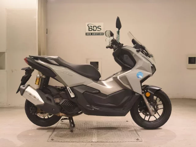 Honda ADV160