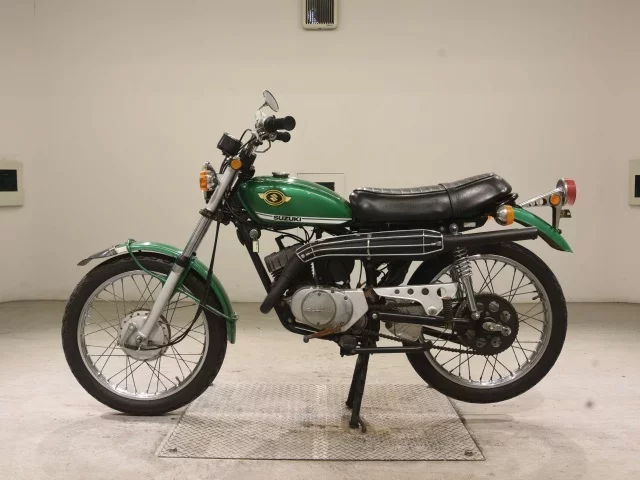 Suzuki TS90