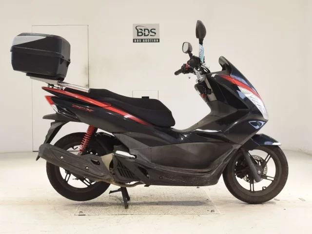 Honda PCX125-2