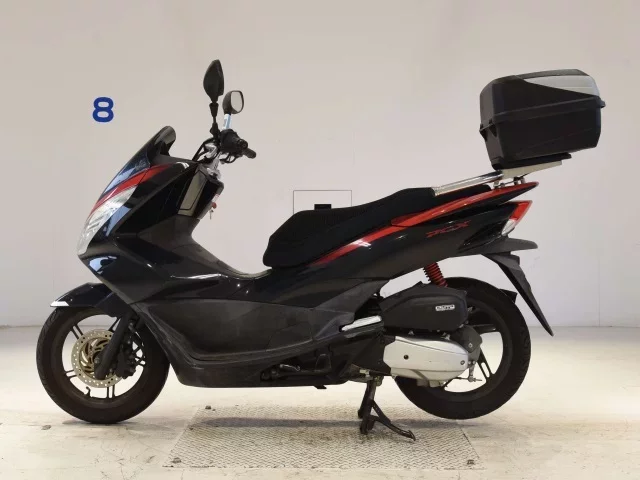 Honda PCX125-2