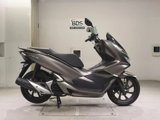 Honda PCX125-3