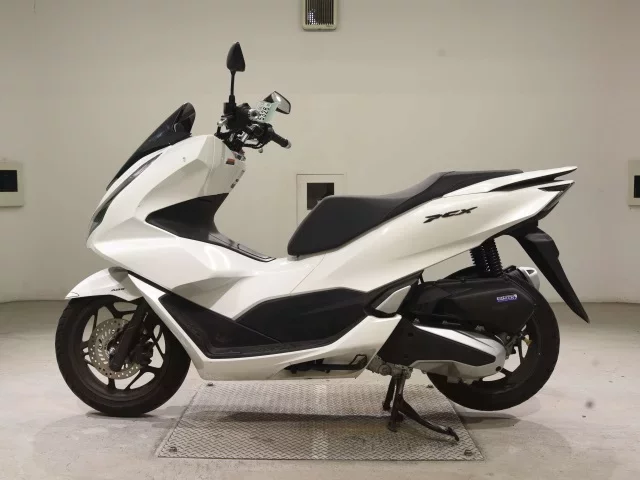 Honda PCX125-4