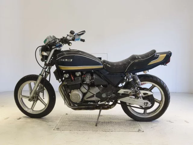 Kawasaki ZEPHYR400